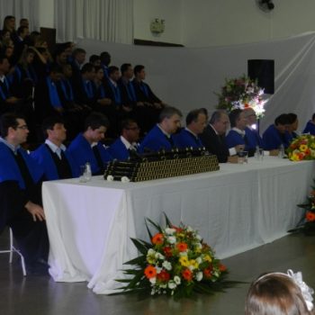 24/02 - FORMANDOS DA FATEP RECEBERAM DIPLOMAS EM SESSÃO SOLENE - FOTO 11