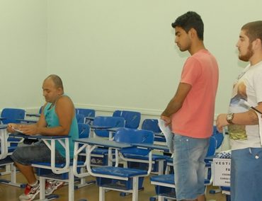 03/11/2014 – GALERIA – Fatep divulga aprovados amanhã (4)