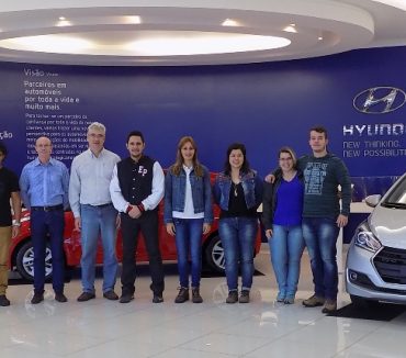 02-05-2016- Alunos da Fatep conheceram a Hyundai